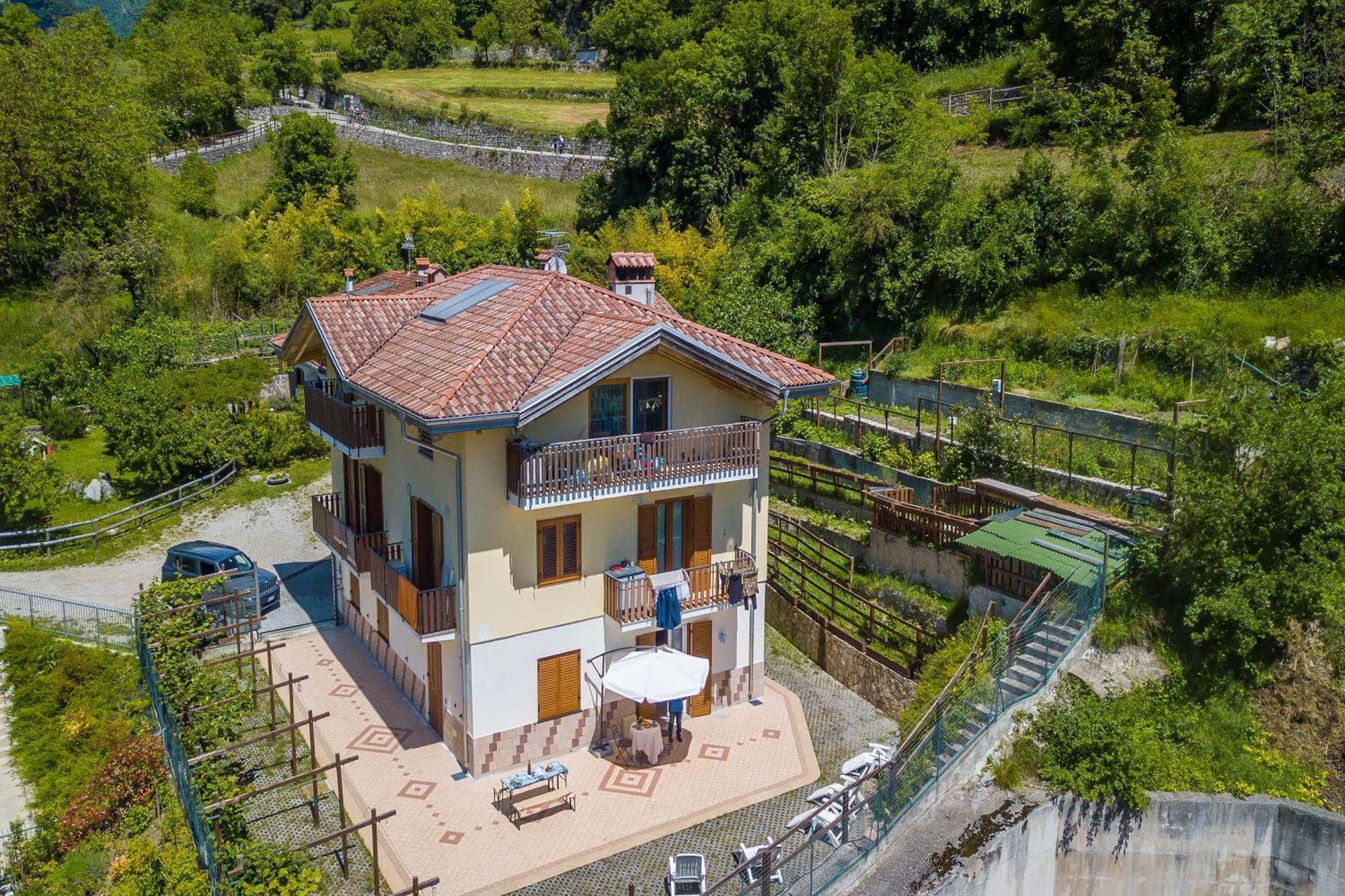 Il Giardino In Montagna Child Friendly - Happy Rentals Tenno Zewnętrze zdjęcie